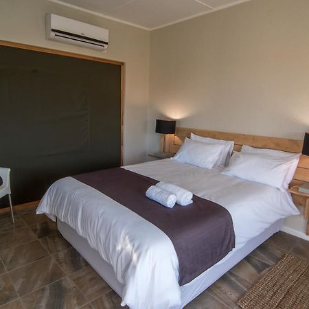 Letsatsi Lodge Vanrhynsdorp Exterior photo