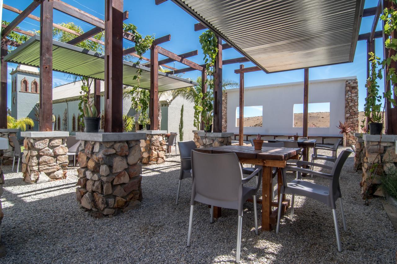 Letsatsi Lodge Vanrhynsdorp Exterior photo