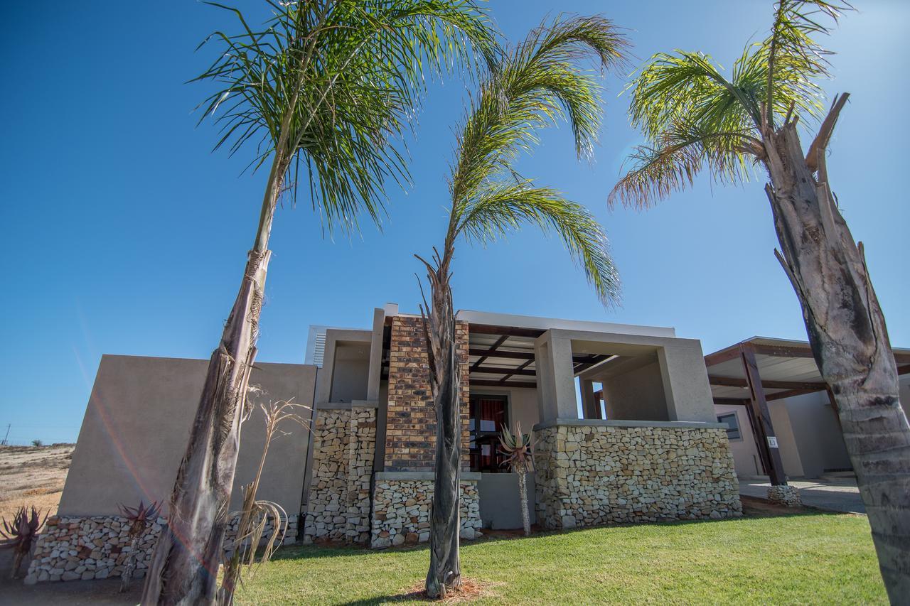 Letsatsi Lodge Vanrhynsdorp Exterior photo
